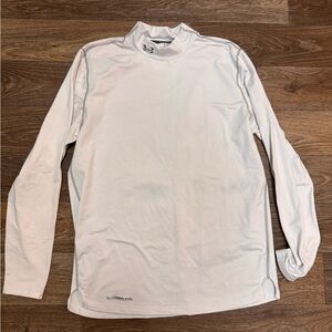 3/$15 Under Armour Men’s White Long-Sleeve Performance Base Layer Shirt